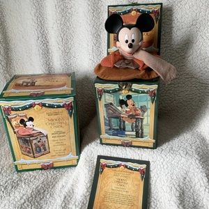 Enesco Disney mickeys Christmas carol musical jack in the box